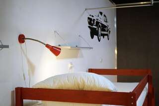 Хостел Академия  Кострома Кровать в общем номере для мужчин и женщин с 10 кроватями-10