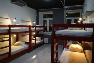 Хостел Академия  Кострома Кровать в общем номере для мужчин и женщин с 10 кроватями-2